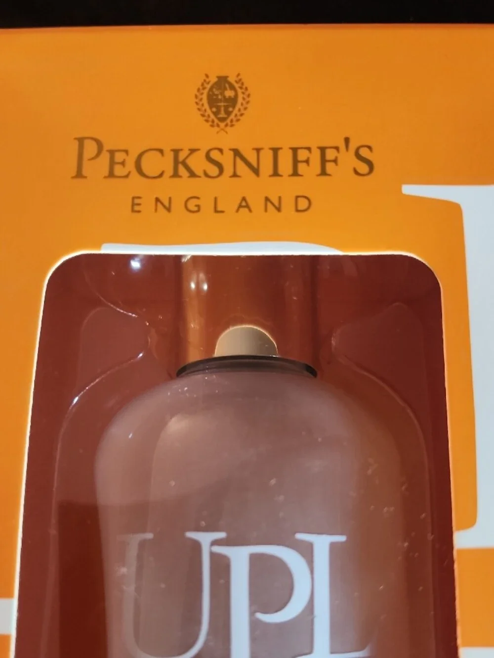 Pecksniff's Vanilla Orange Ginger Fragranced Candle Set - Orange Packaging